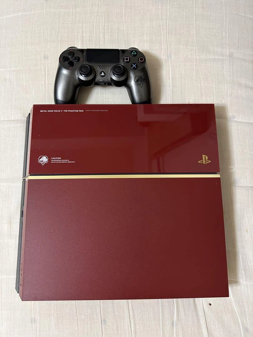 Sony PS4 METAL GEAR SOLID V PHANTOM PAIN EDITION Console Tested Work