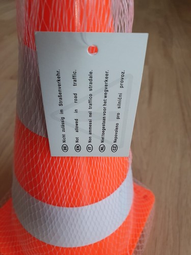🔺️3 Markierungskegel Pylone Verkehrskegel HÖHE 23cm in HELL-ORANGE" - Bild 4 von 4