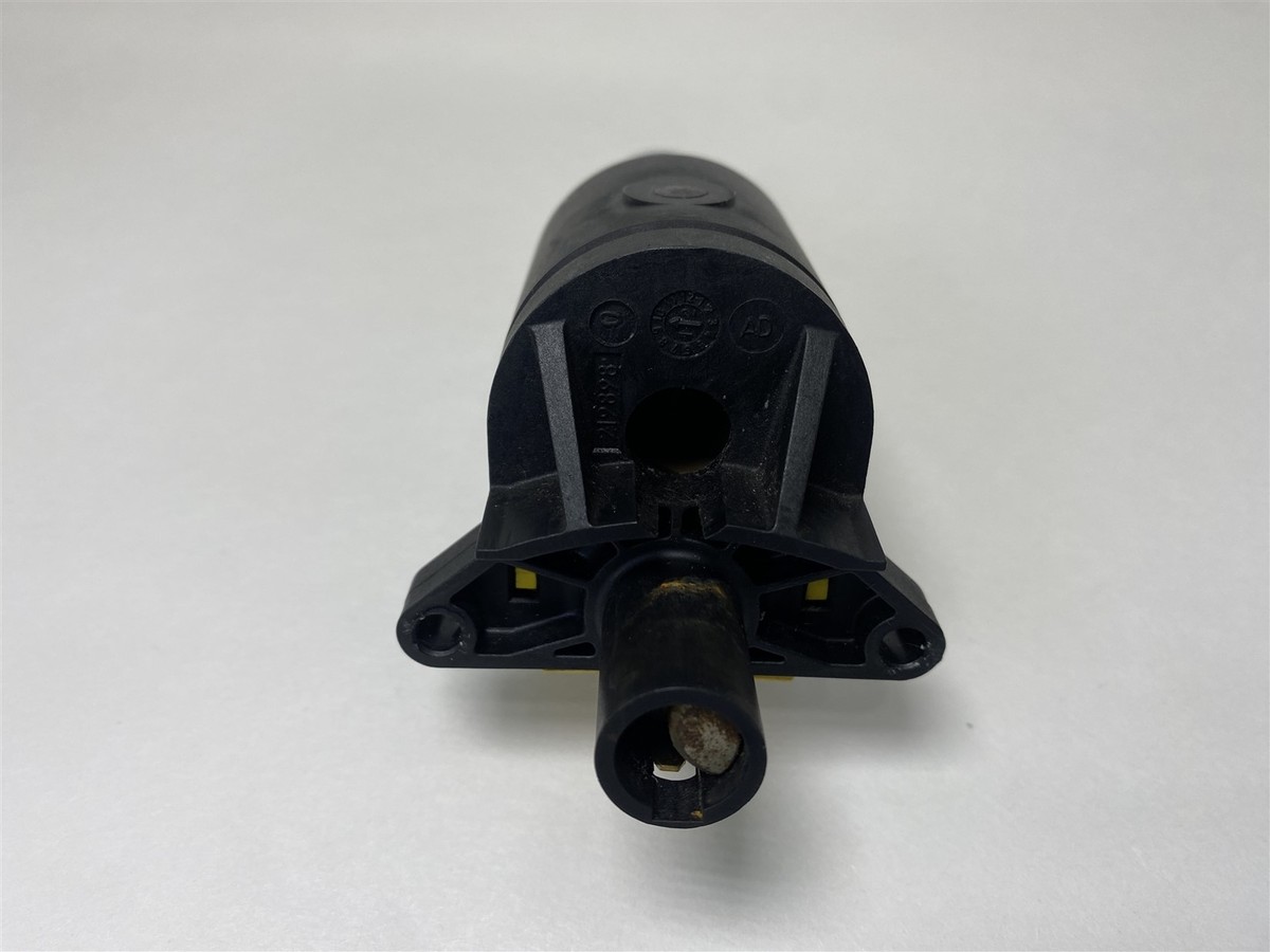 2013 Harley-Davidson Tri Glide FLHTCUTG Ignition Switch
