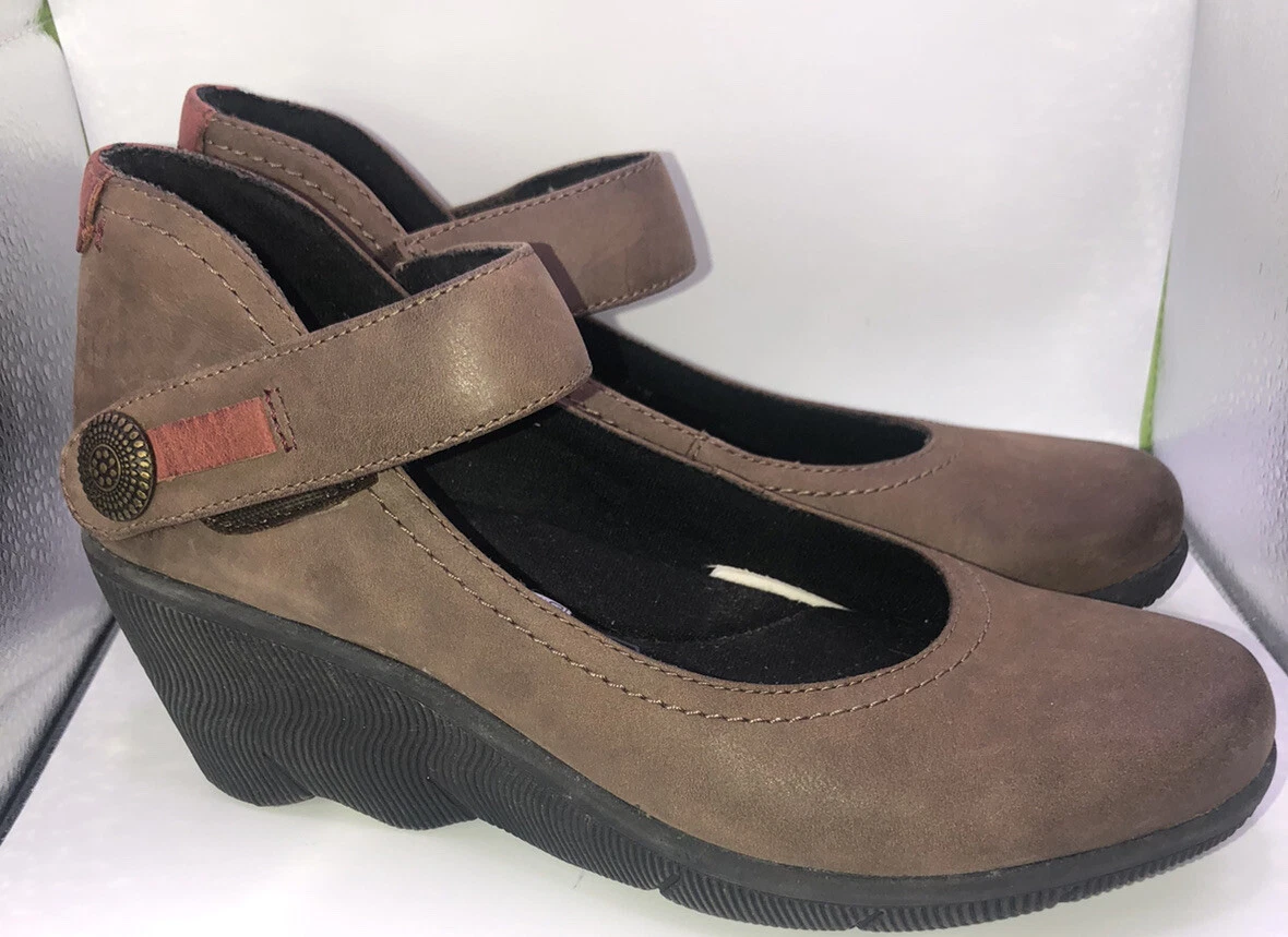 Décolleté COBB HILL By New Balance in pelle marrone Rev Lite Mary Jane 7M ottime con