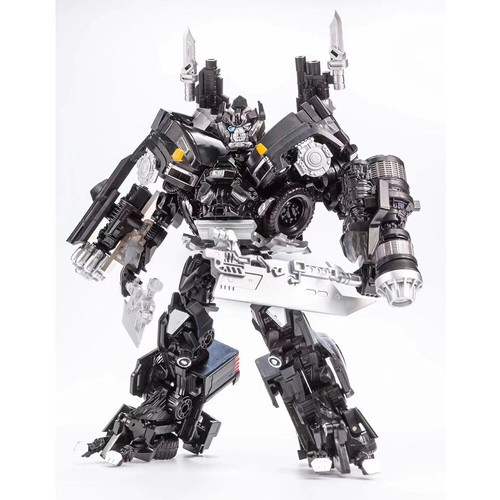 BAIWEI Deformabl Robot Ironhide Autobot TW-1026 Action Figure 17cm Model Toys - Picture 2 of 16