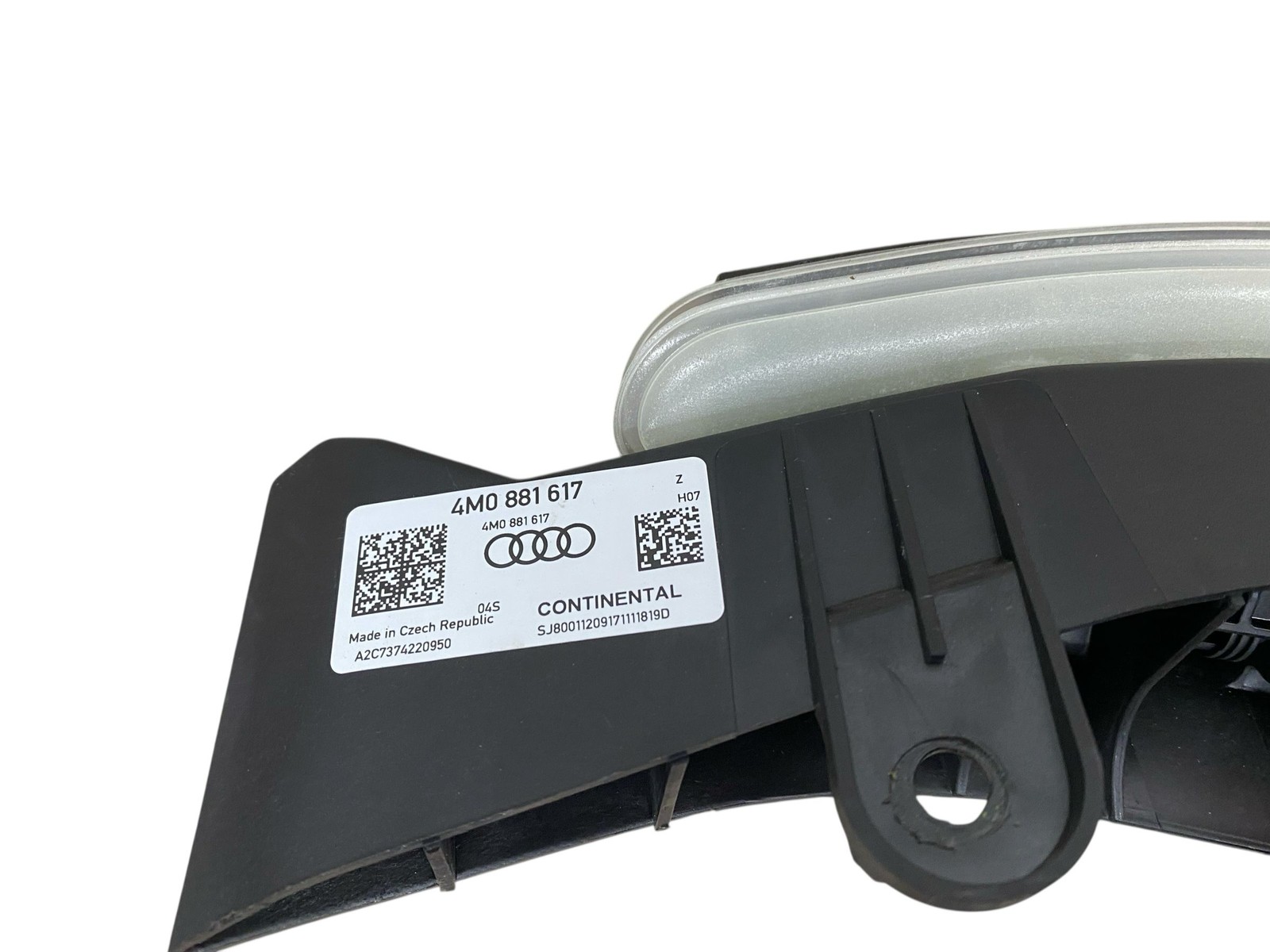 2016-2020 BENTLEY BENTAYGA FRONT RIGHT PASSENGER SEAT LUMBAR ADJUSTMENT BOLSTER