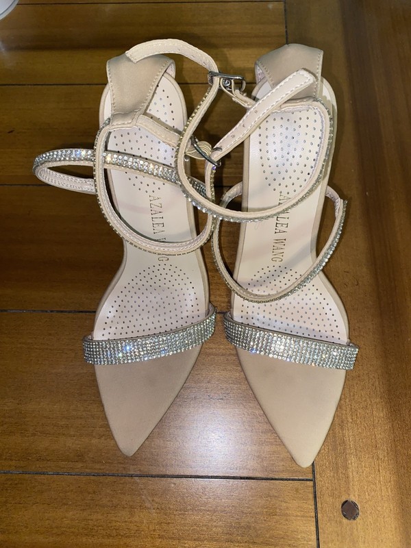Azalea Wang Before Your Eyes Nude size7  Rhinestone Embellished Stiletto Sandals