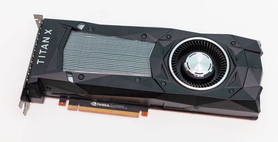 Nvidia Titan Xp 12GB DDR5X 384-Bit Bus HDMI DP 900-1G611-2530-000 Graphics Card - Image 2 of 4