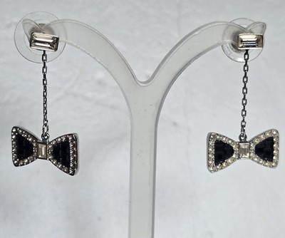 Swarovski Sue Ohrringe 1158019 CRY/JET 2-in-1 Schleife signiert