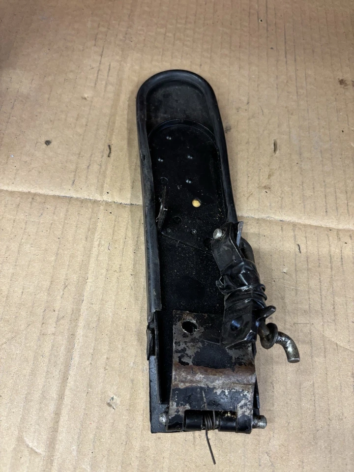Vw Gas Pedal - Image 4 of 4