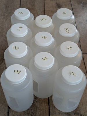 11 Stück 4 Liter 1 Gallon Labor Behälter PP Schraubverschluss Flasche Weithals