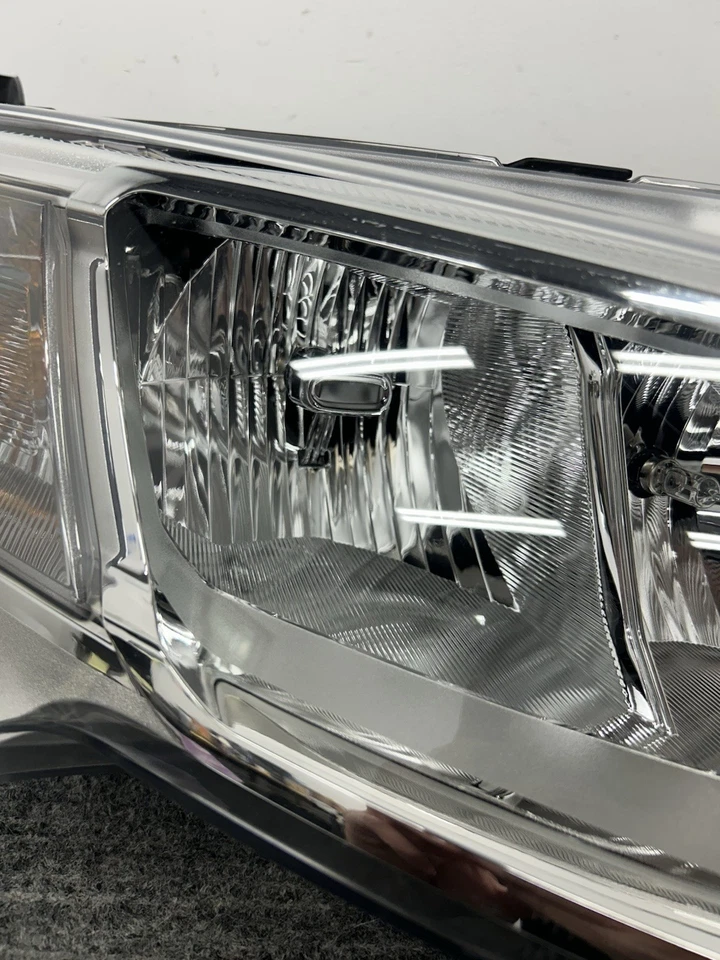 Faro halógeno OEM 2023 2024 Dodge Ram Promaster 1500 2500 (derecha/pasajero) Foto 3 de 4