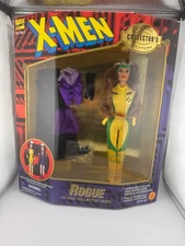 Toy Biz Rogue X-Men 12 Inch Collector Hero Figure with Accessories