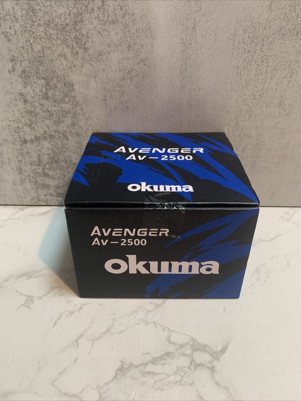 Okuma AV-2500 Avenger Generation Cyclonic Flow Spinning Fishing Reel 2500