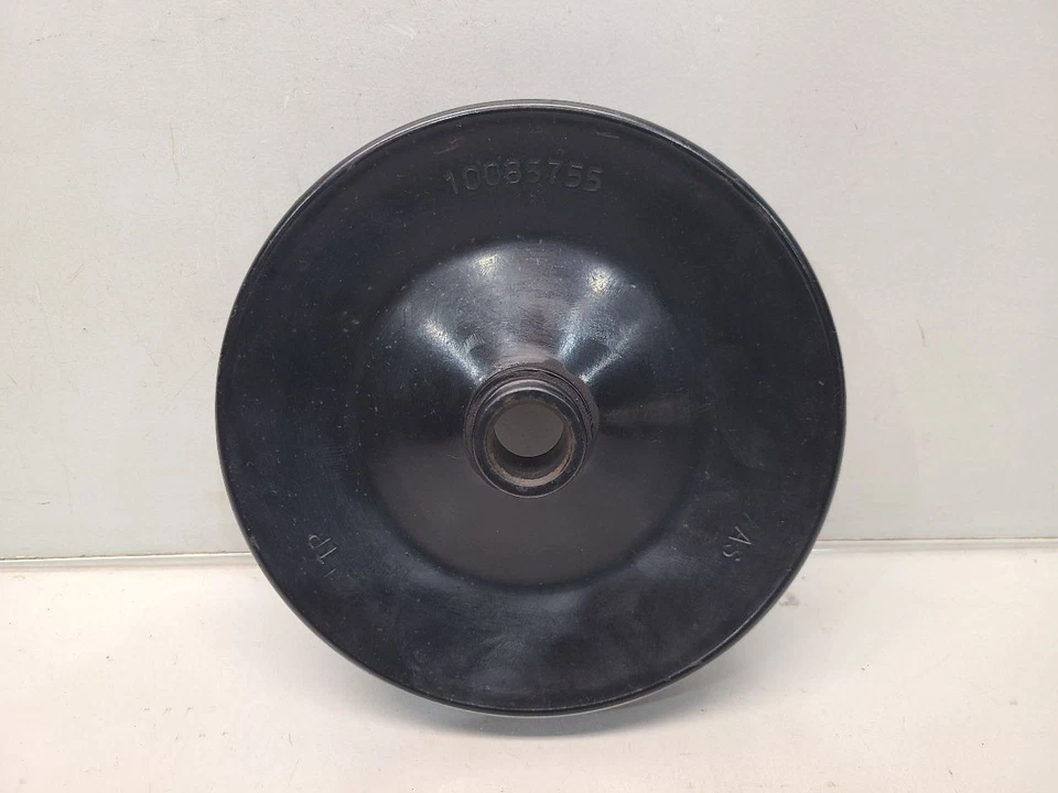 Chevrolet Tahoe 1997 (5,7 L/AT) polea de bomba de dirección asistida solo PN: 10085755 Foto 3 de 4
