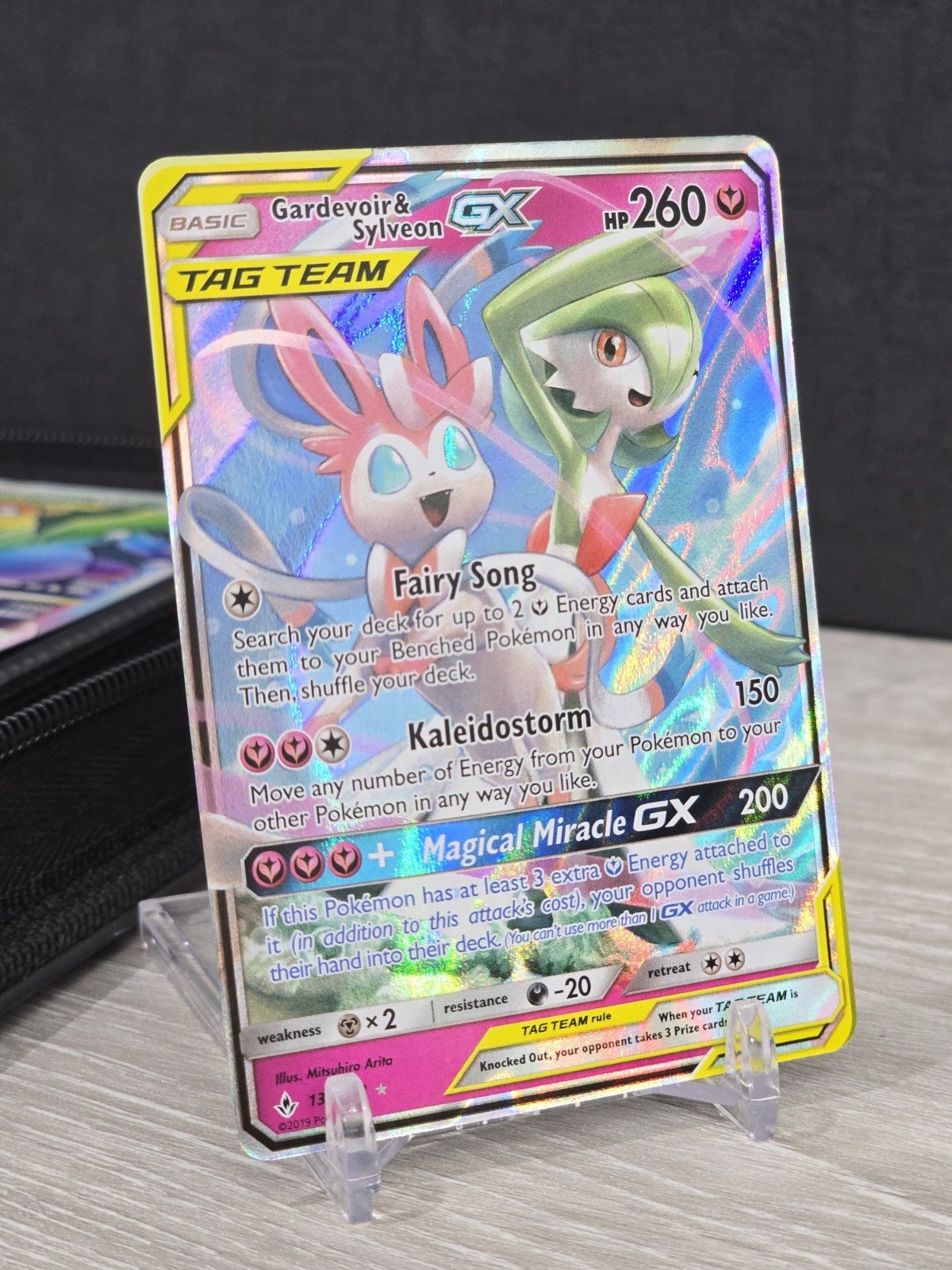 Pokemon TCG Gardevoir & Sylveon GX 130/214 Tag Team Sm-Unbroken Bonds Holo NM