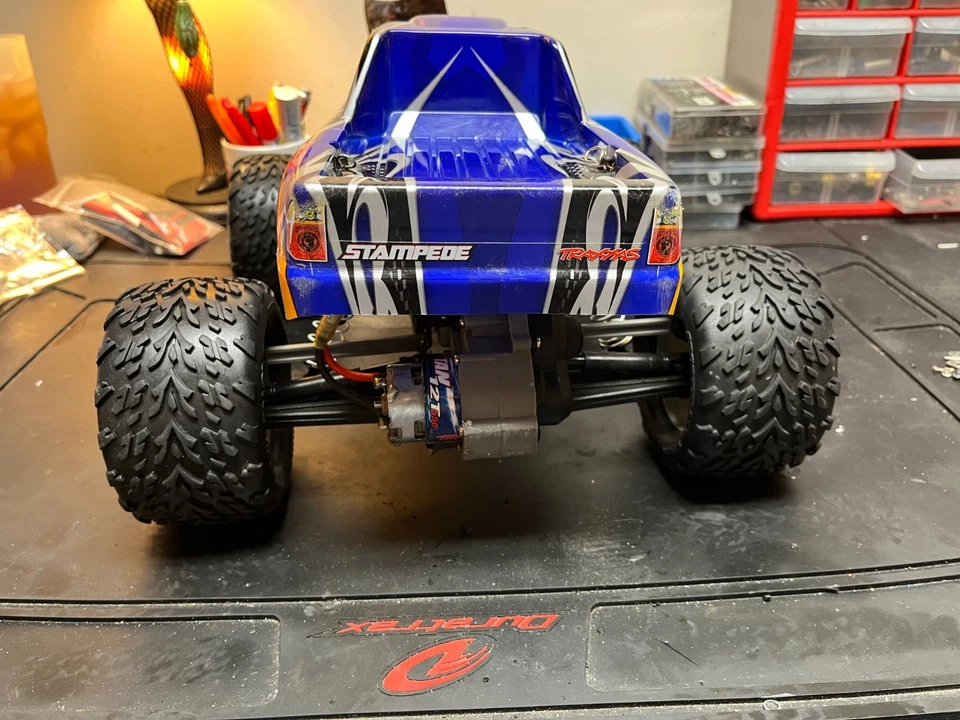 Traxxas Stampede Excellent Condition Nice Flysky Transmitter Very Clean - Image 3 of 4