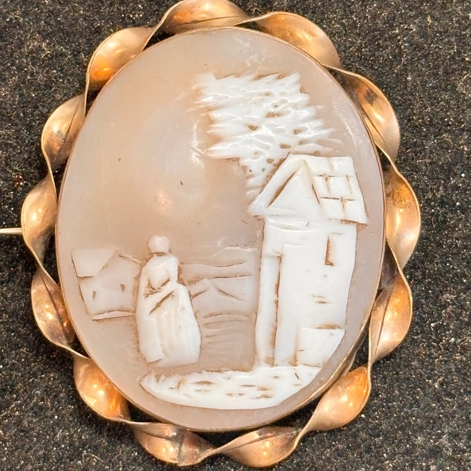 CAMEO antique homestead scene brooch twisted brass frame gray DAMAGE broken weld - Image 2 of 4