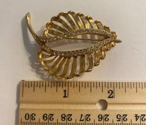 Goldton realistische Blattbrosche Pin mit Strasssteinen - Bild 6 von 6