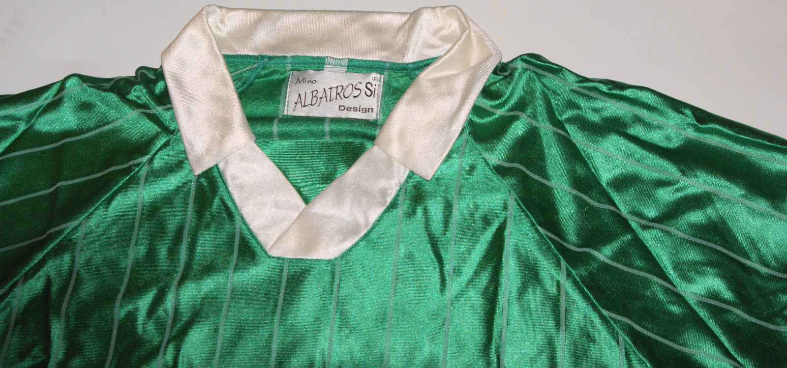ALABTROS Si Trikot Set BAMBINI mit Grün mit BAMBINI Streifen in Weiß Gr.152, bad30e ALABTROS Si Trikot Set BAMBINI mit Grün mit BAMBINI Streifen in Weiß Gr.152, bad30e