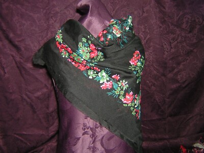 Jago polyester scarf, made in Italy, 31''x 31'', raw edge