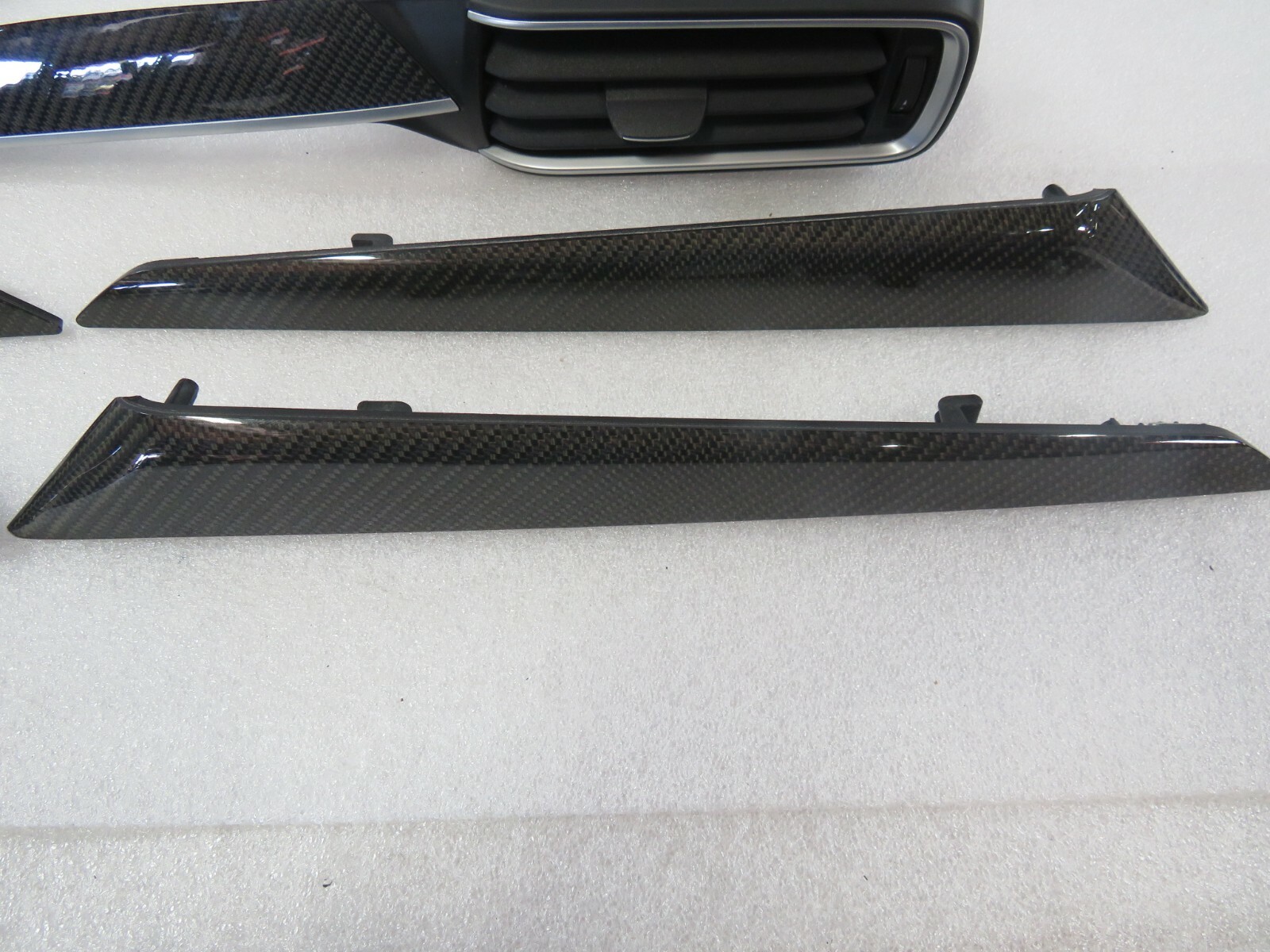 Maserati Levante, Interior Carbon Fiber Kit, Used, Some Scratches