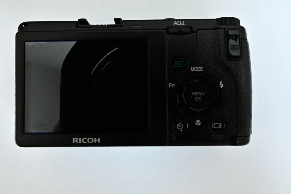 Ricoh GRII Digital GR II Compact Camera w/ wide angle lens finder hood case used - Image 3 of 4