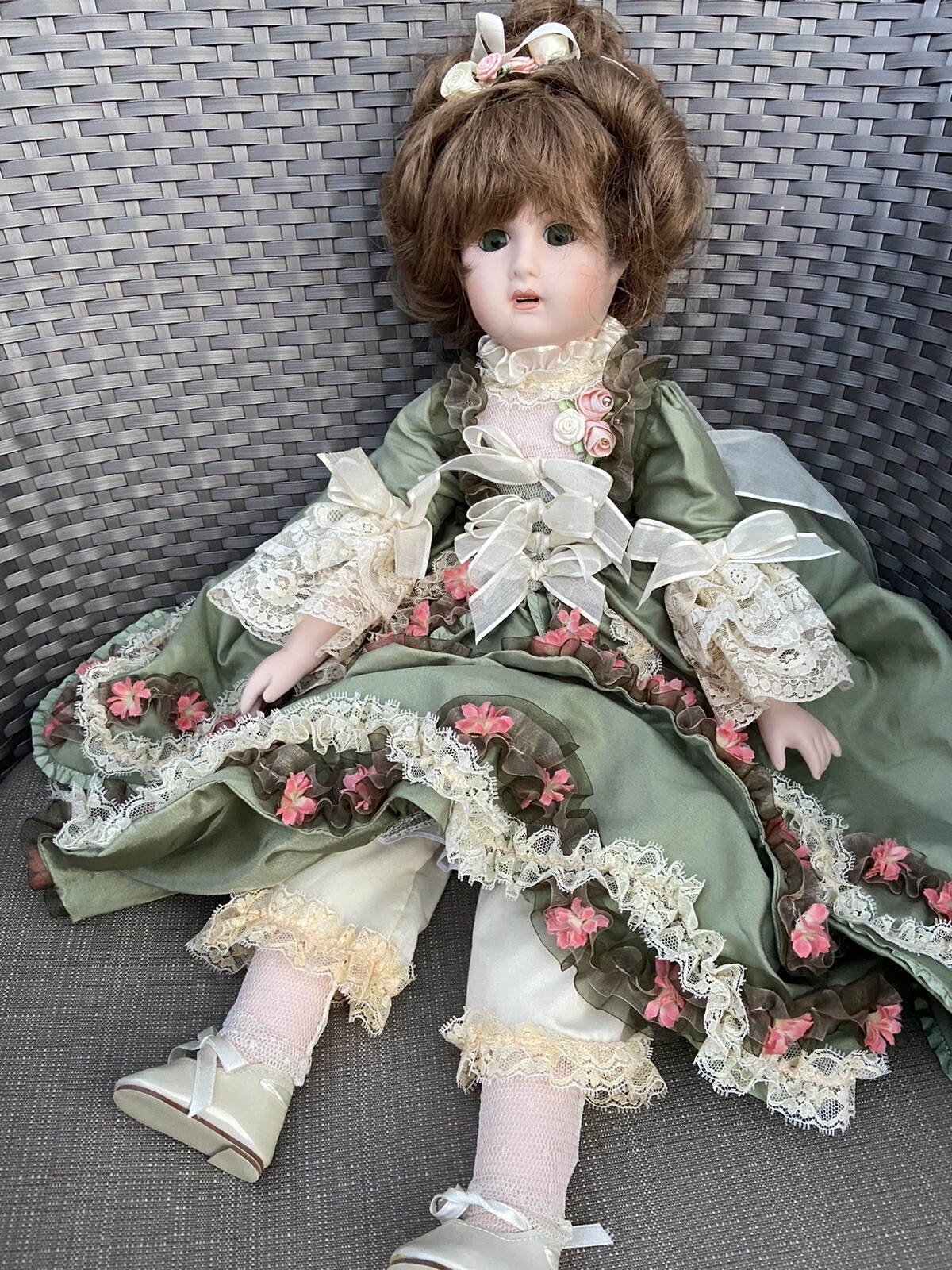 Poupée Mundia - Tête En Biscuit Porcelaine - Années 80/90 - Fait Main - France