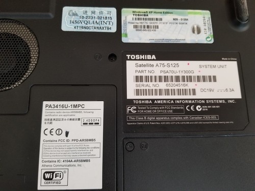 Toshiba Satellite A75-S125 laptop No HDD - Parts or Repair - Zdjęcie 6 z 9