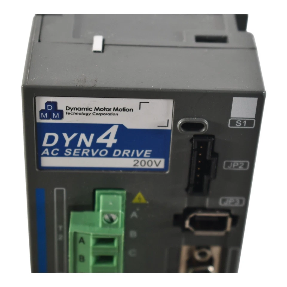 DMM Dynamic Motor Motion DYN4-L01A2-00 AC Servo Drive DYN4 Series - Image 2 of 4