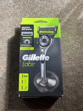 GilletteLabs with Exfoliating Bar Razor and Magnetic Stand