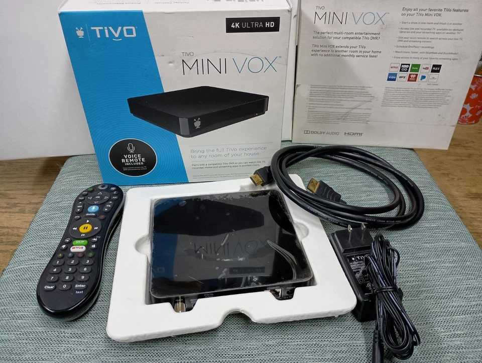 TiVo MINI VOX 4K Streaming Media Player  UHD W/ Voice Remote TCDA95000  - Image 2 of 4