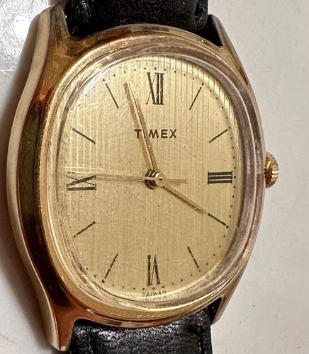 Vintage Timex Roman Numeral Gold Dial Manual Wind Tank Style Watch Parts/Repair
