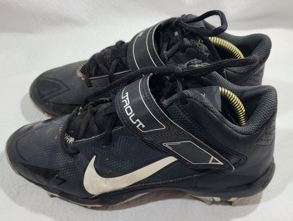 Big Kids Nike Force Trout 8 Keystone Baseball Cleats Size: 6Y