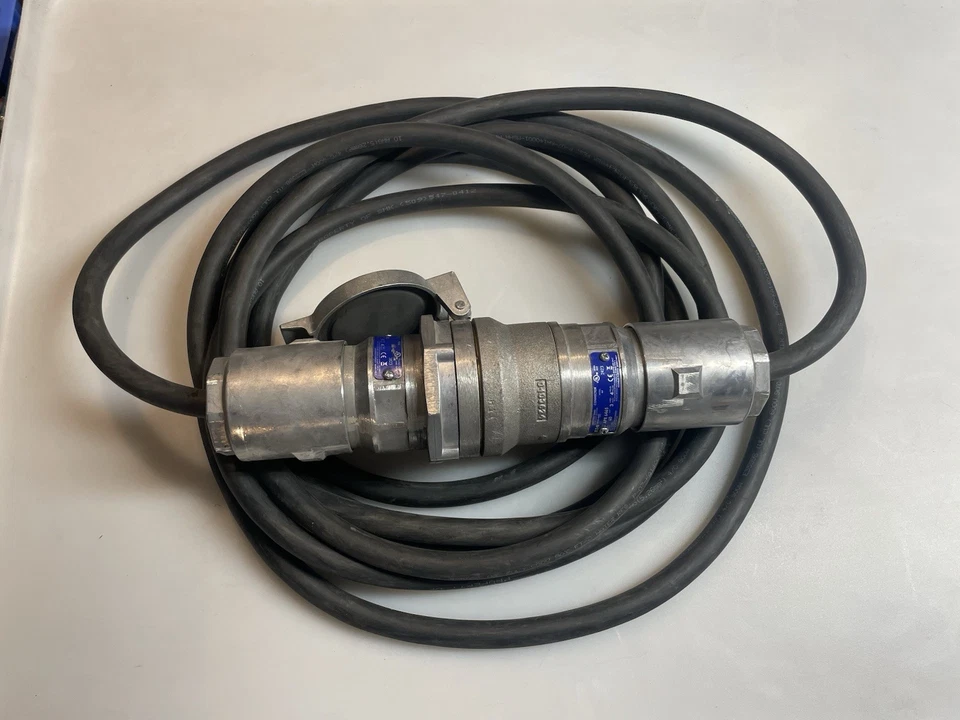 Eaton Crouse-Hinds APJ6485, APR6465 Juego de cables de enchufes de ártita 60 amperios 25’ 10/4 SOOW Foto 2 de 4