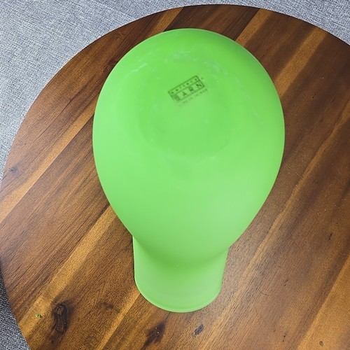 Pottery Barn Frosted Green glass fan vase 7.5” large Abstract Modern - Imagen 11 de 12