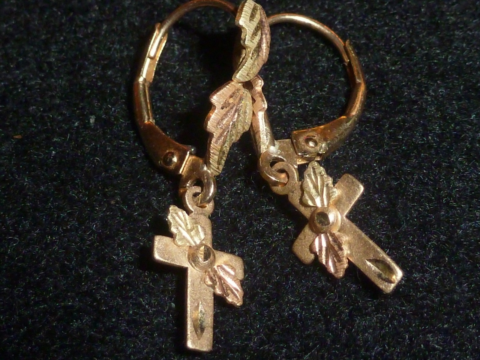 10K SOLID YELLOW GOLD CROSS DANGLE LEVERBACK EARR… - image 1