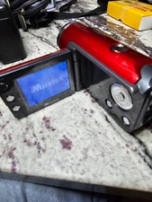 Huge Mixed Lot of 8 Vintage Film And Polaroid Cameras