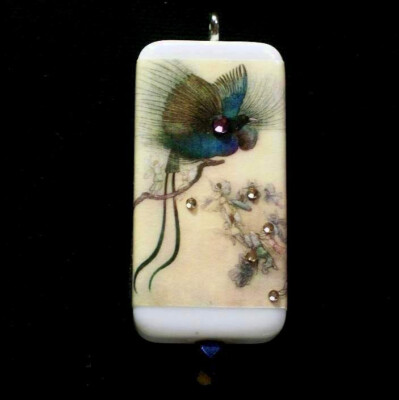 BEAUTIFUL BIRD OF PARADISE DOMINO PENDANT - WITH CORD AND GIFT BOX