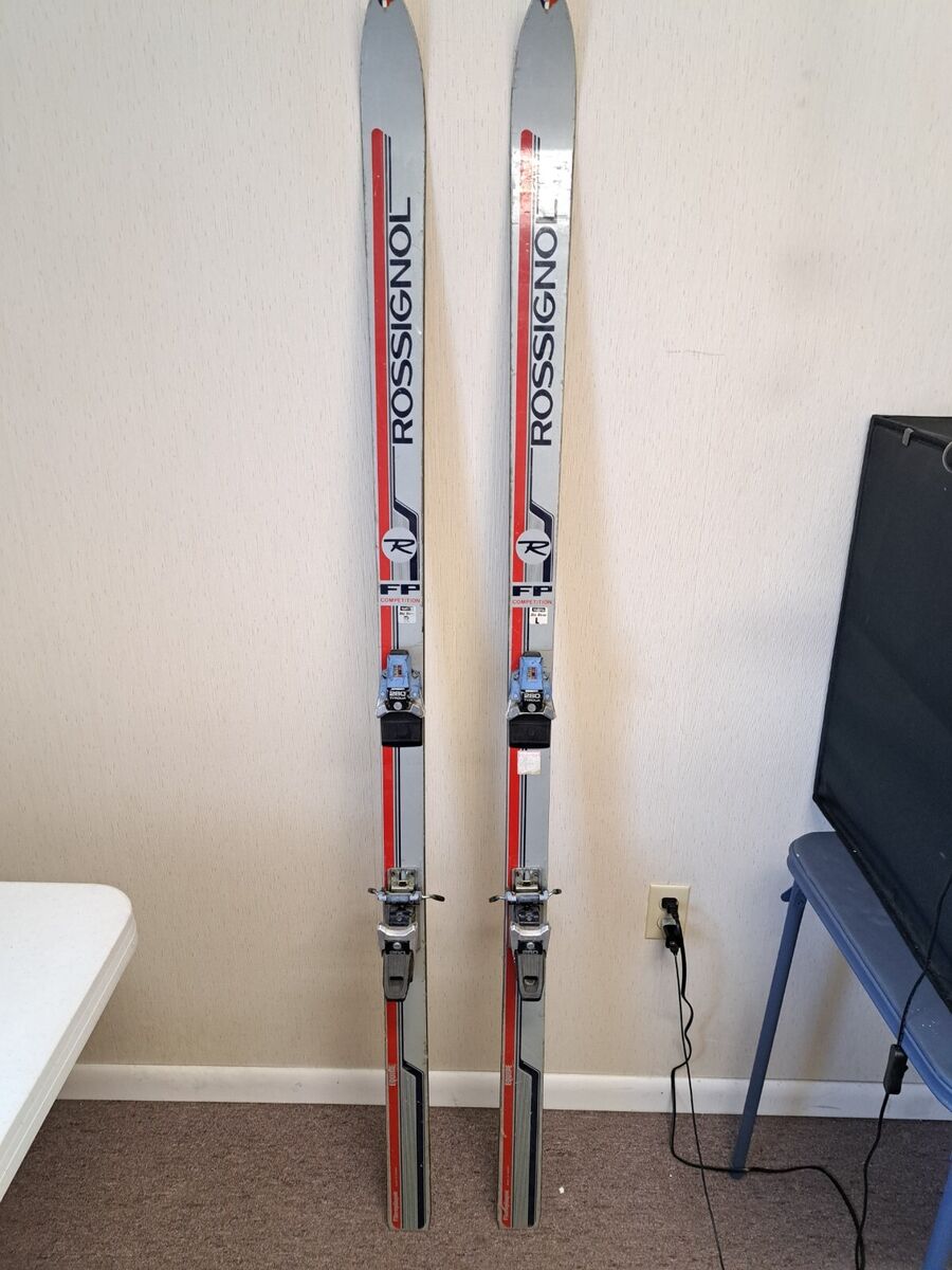 Vintage Rossignol FP Competition Skis, 185cm, Tyrolia 280 Vintage Rossignol FP Competition Skis, 185cm, Tyrolia 280