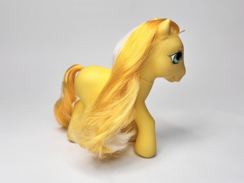 My Little Pony G3 Toys R Us Exclusive Birthday Pony October Calendula - Picture 4 of 8