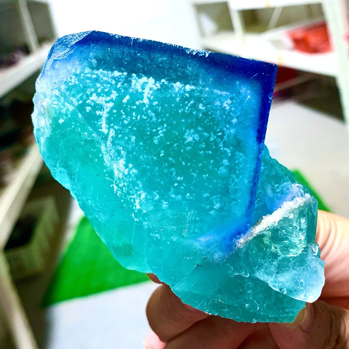 Polished 2 Colors Of Fluorite Obelisk | Oceanic Linkways Inc. In NJ - Foto 4