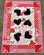 Handmade Quilted Table Runner/Topper 18 1/2 x 26" Valetntines Pink, red,black