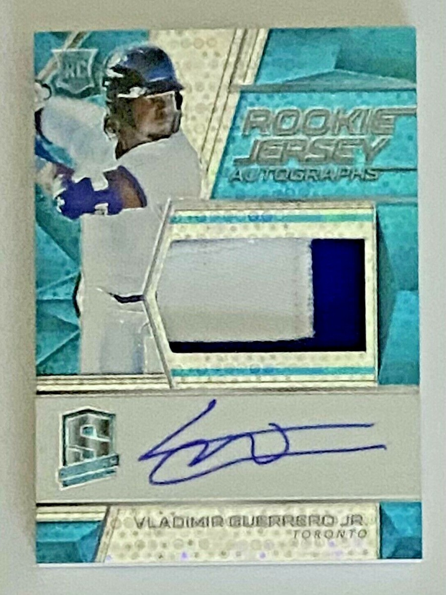 VLADIMIR GUERRERO JR. 2019 PANINI SPECTRA BLUE PRIZM RC AUTO VLADIMIR GUERRERO JR. 2019 PANINI SPECTRA BLUE PRIZM RC AUTO