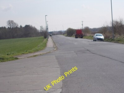 Photo 6x4 Fleet Lane - viewed from Eshald Lane Rothwell/SE3428 2 c2015