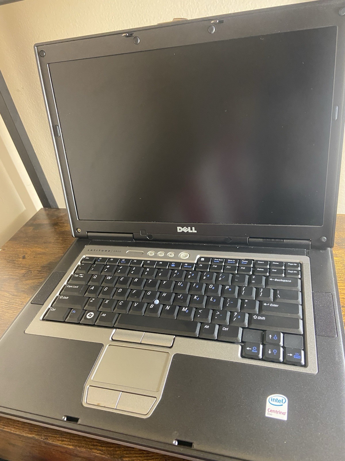 Dell Latitude D820 Parts Only - No Power Cord