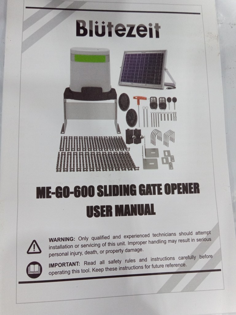 Blütezeit 1400lb Solar Sliding Gate Opener w/ Solar Panel, WiFi & Battery-Used