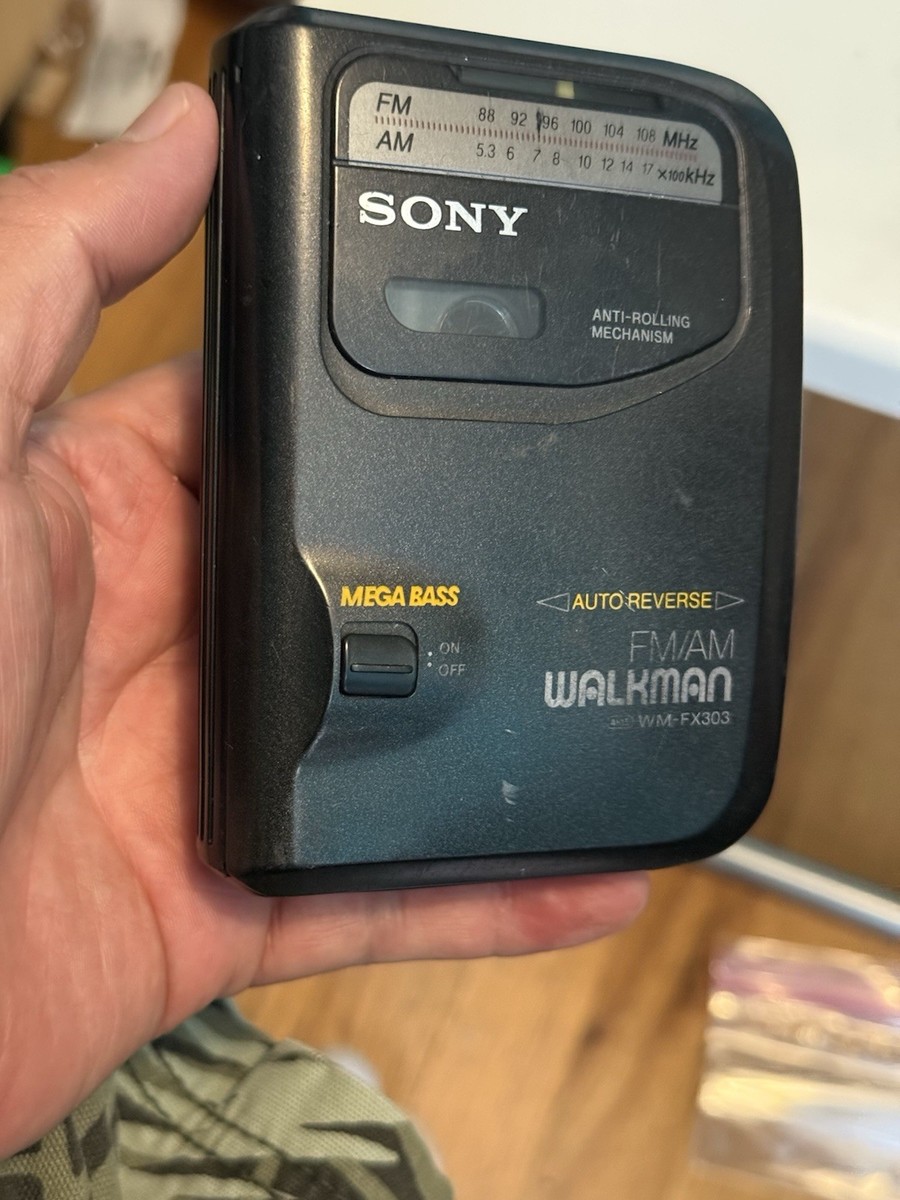 SONY WM-303 カセットプレーヤー Sony Wm-fx303 Walkman Radio Cassette Player Am FM WMFX303