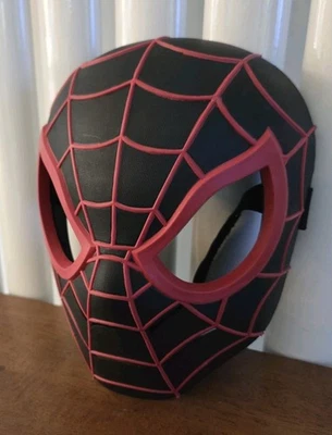 Marvel Ultimate SPIDERMAN Web Black Red Face Mask Miles Morales Hasbro Toy - Image 1 of 4