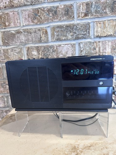 Proton 320 AM/FM Radio Alarm Clock Black 1980s Vintage - See Description