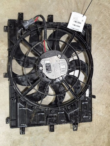 2018-2019 GMC TERRAIN Radiator Fan Motor Fan Assembly Fits 1.6L, 2.0L w/ Tow Pkg