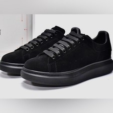 Alexander McQueen Black Suede Oversized Sneakers US-8 . EUR. 40-41