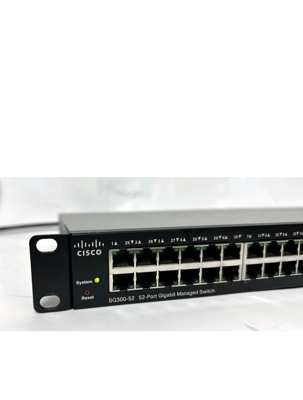 Cisco SG300-52 52-Port Gigabit Layer 3 Managed Rackmount Switch w/ SFP