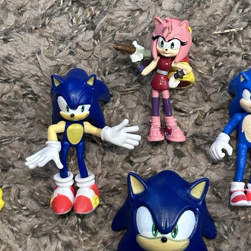 Sonic the Hedgehog Action Figure Lot And Keychain - Picture 5 of 6